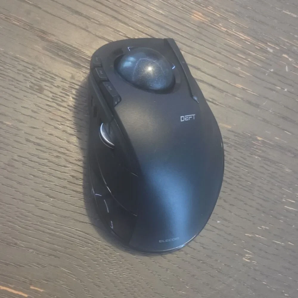 ELECOM DEFT Ergonomic Wireless Optical Trackball Mouse 8-Button Black